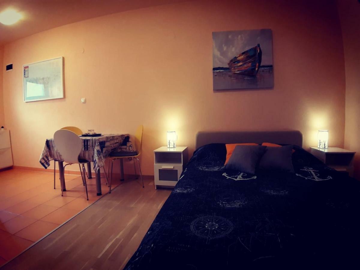 Apartments Luza Lastovo Ngoại thất bức ảnh